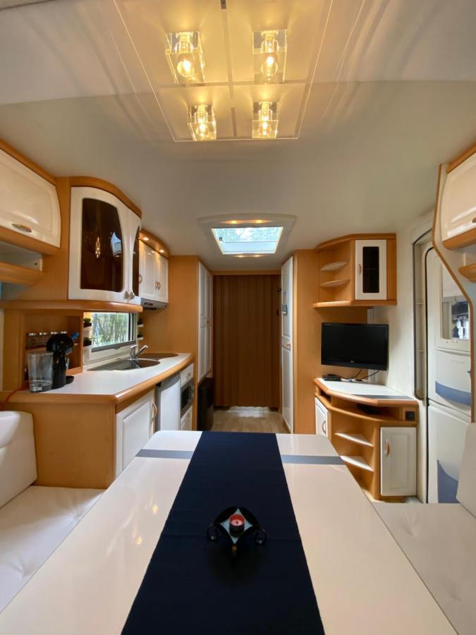 Przyczepa Abordaz Na Campingu Kormoran Hotel Hel Bagian luar foto